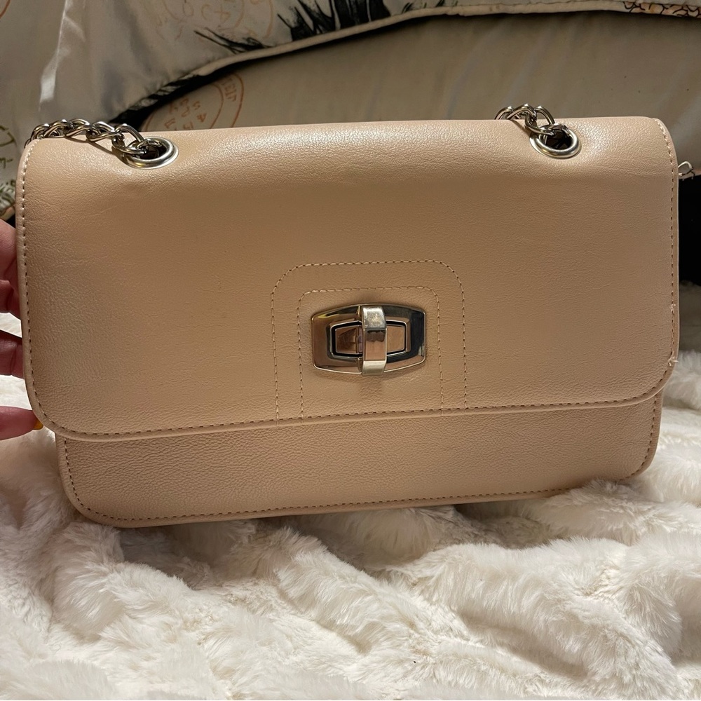 Crossbody bag
